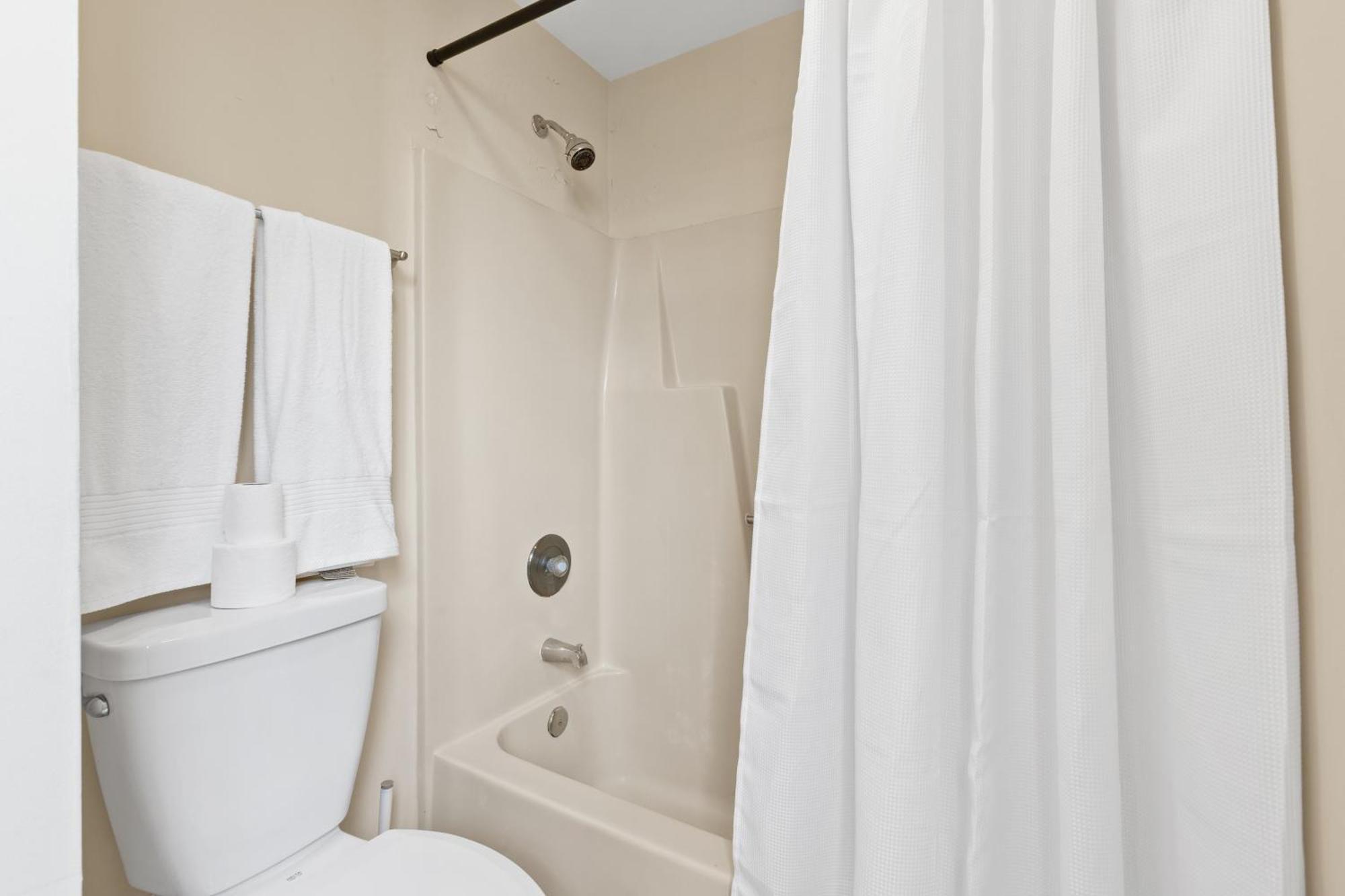 Bright And Cozy 1-Br Condo, Wifi Wilmington Eksteriør bilde